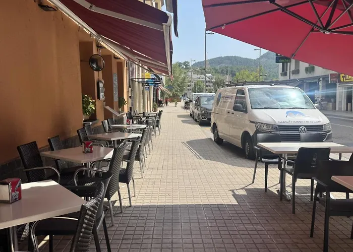 Hostal Pirineos Ainsa